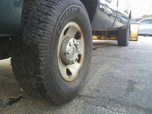 Used 2010 Ford F350 XL image 6