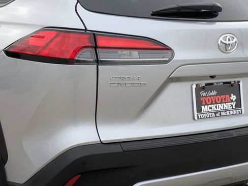 Certified 2026 Toyota Corolla Cross XLE w/ Convenience Package image 9