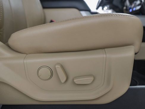 Used 2020 Ford F250 Lariat w/ Lariat Ultimate Package image 36