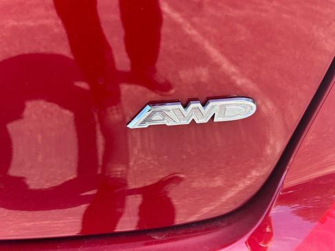 Certified 2025 Chrysler Pacifica Select AWD/4WD image 29