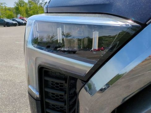 New 2026 Toyota Tundra Limited AWD/4WD image 10
