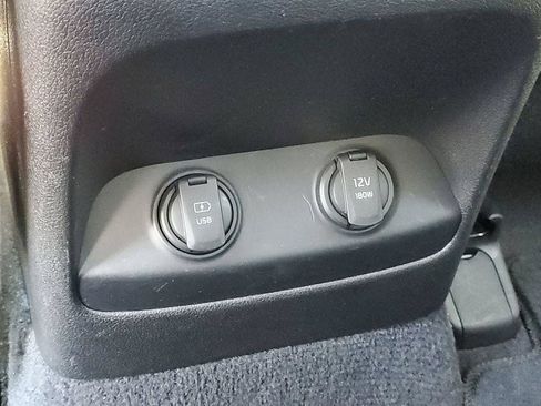 Used 2016 Kia Sorento AWD image 26