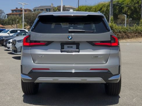 New 2026 BMW X1 xDrive28i w/ Technology Package AWD/4WD image 19