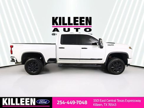 Used 2024 Chevrolet Silverado 2500 High Country w/ High Country Premium Package image 9