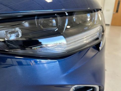 Certified 2023 Buick Envision Avenir image 11