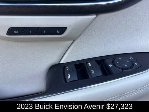 Used 2023 Buick Envision Avenir AWD/4WD image 11