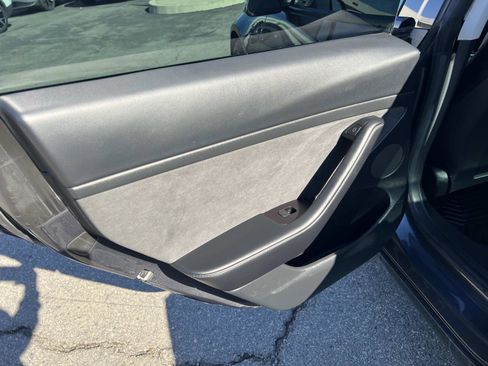 Used 2021 Tesla Model 3 Standard Range Plus image 20