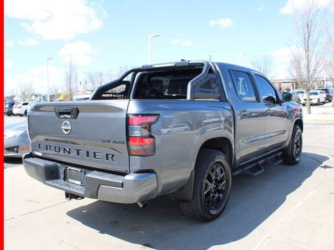 Certified 2023 Nissan Frontier SV w/ Midnight Edition Package AWD/4WD image 7