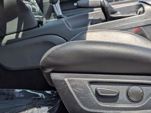Used 2020 Ford Mustang Premium RWD image 19