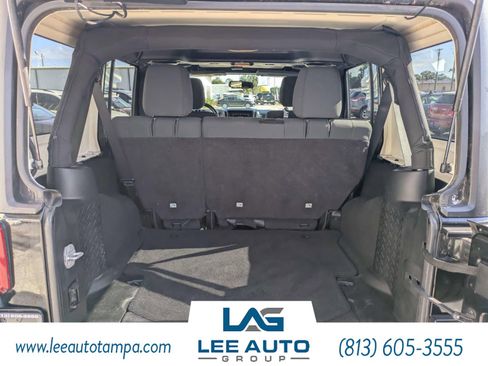 Used 2012 Jeep Wrangler Unlimited Sport AWD/4WD image 12