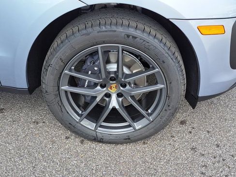 New 2026 Porsche Macan Turbo image 11