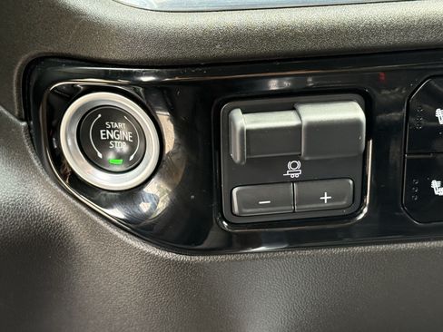 Used 2024 GMC Sierra 1500 Elevation AWD/4WD image 24