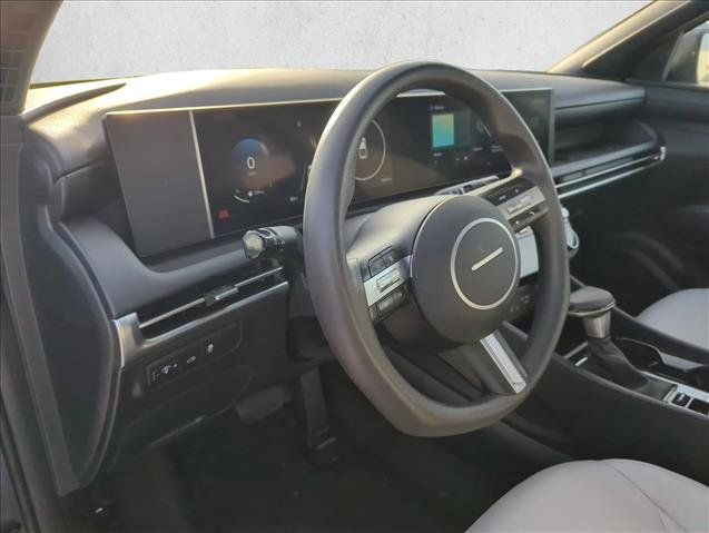 Used 2026 Hyundai Santa Cruz SEL FWD image 12