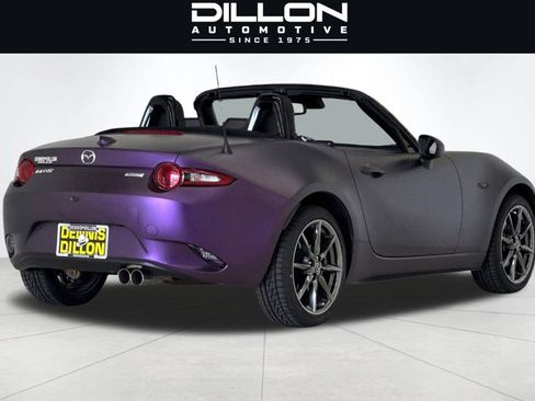 Used 2019 MAZDA MX-5 Miata Grand Touring w/ GT-S Package RWD image 4