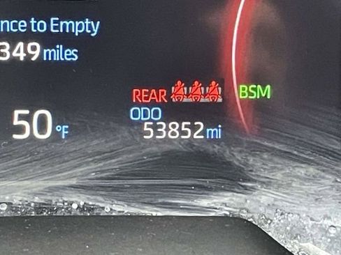 Used 2024 Toyota RAV4 Adventure image 23