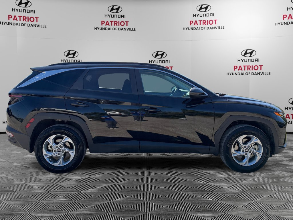 Used 2022 Hyundai Tucson SEL w/ Cargo Package AWD/4WD image 2