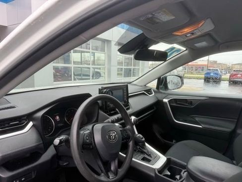 Used 2020 Toyota RAV4 LE w/ All Weather Liner Package image 30