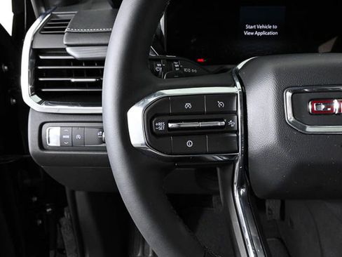 New 2025 GMC Acadia Elevation image 10