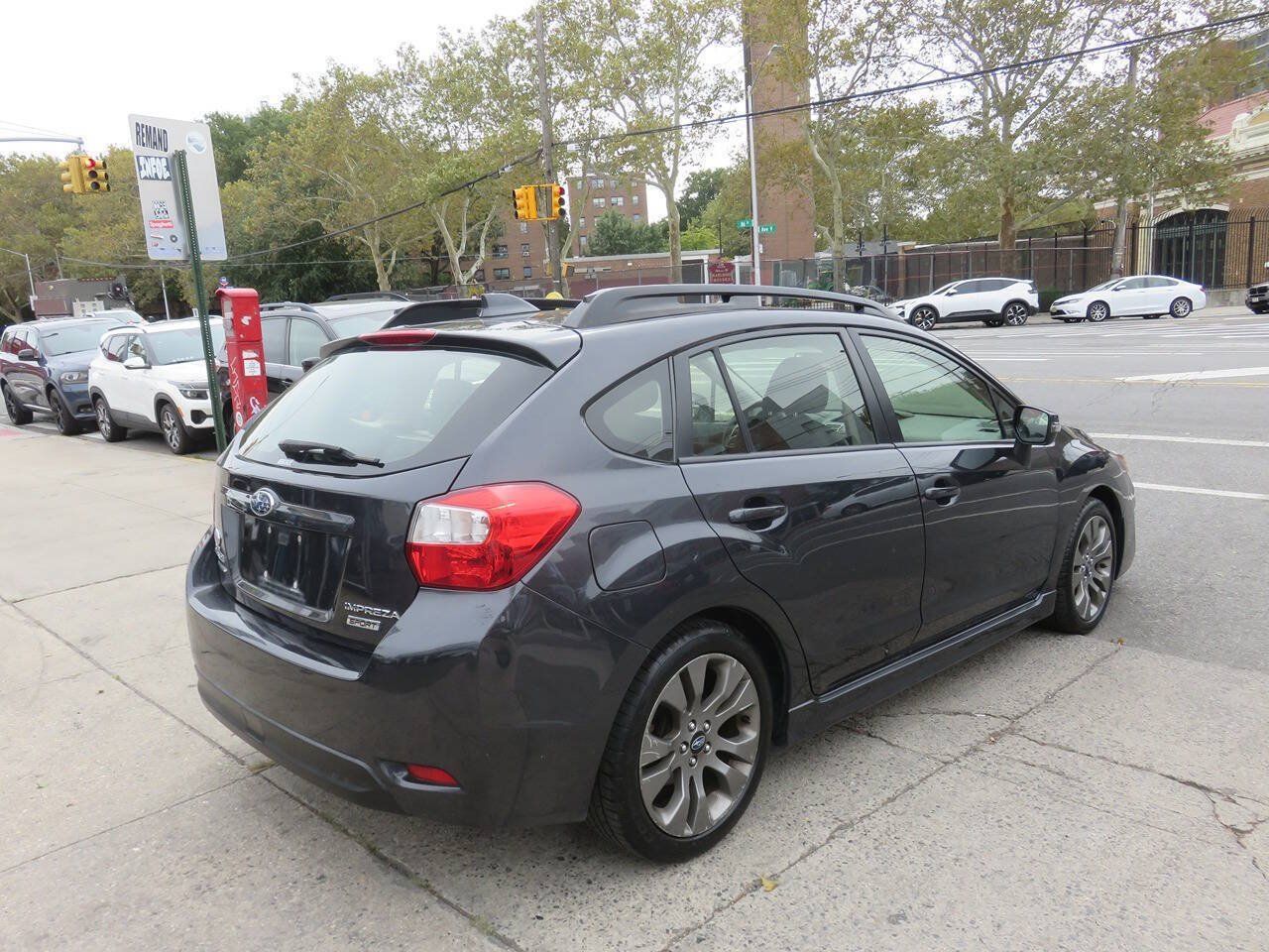 Used 2016 Subaru Impreza 2.0i Sport Limited AWD/4WD image 4