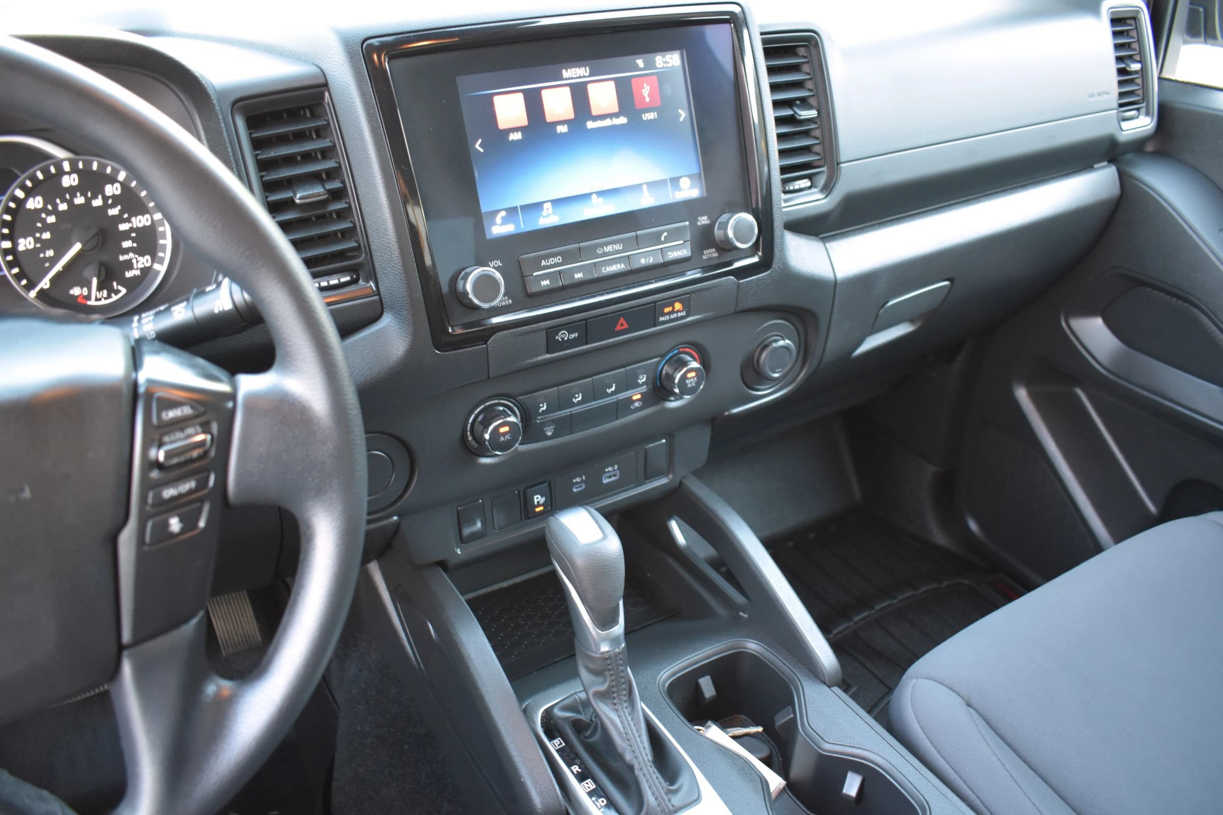 Used 2024 Nissan Frontier S w/ Technology Package RWD image 21
