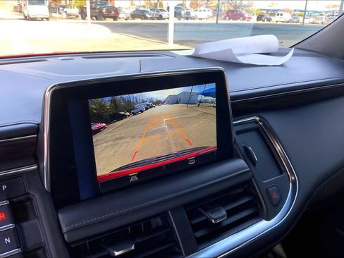 Used 2023 Chevrolet Tahoe Z71 image 24