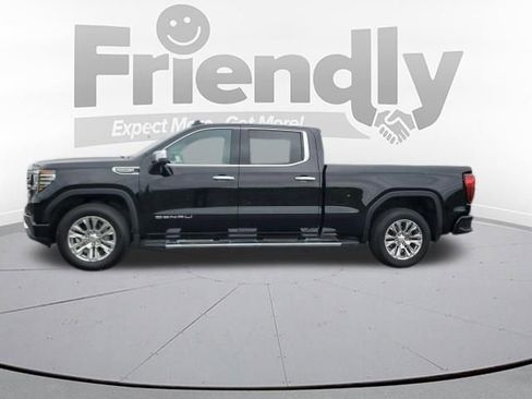 Used 2025 GMC Sierra 1500 Denali AWD/4WD image 2