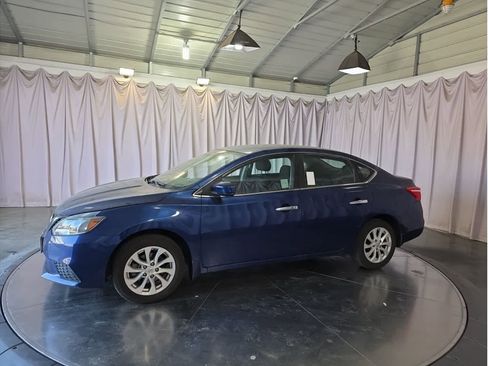 Used 2019 Nissan Sentra SV image 4