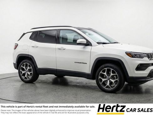 Used 2025 Jeep Compass Limited image 1