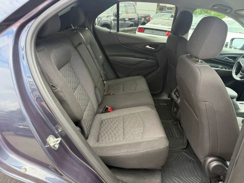 Used 2018 Chevrolet Equinox LT FWD image 30