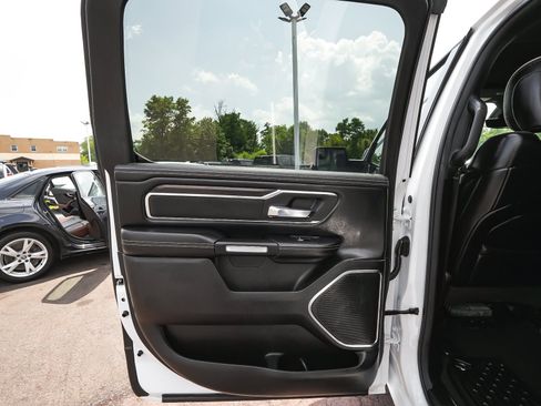 Used 2025 RAM 1500 Laramie w/ Sport Appearance Package AWD/4WD image 12