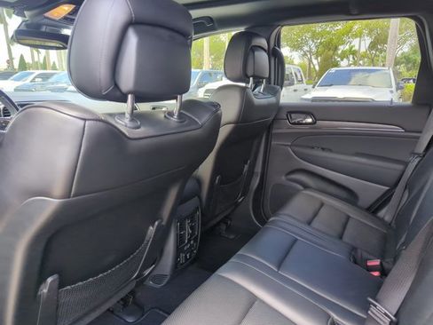 Used 2019 Jeep Grand Cherokee High Altitude RWD image 15