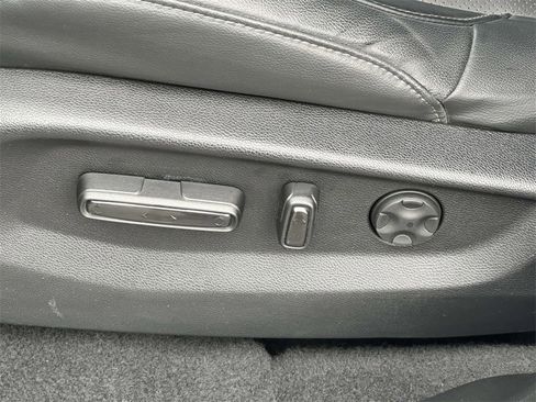 Certified 2022 Honda CR-V EX-L image 16