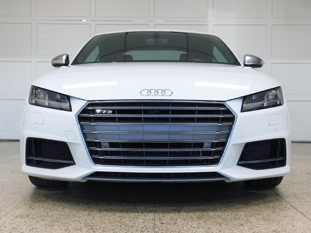 Used 2017 Audi TTS 2.0T Coupe AWD/4WD image 2