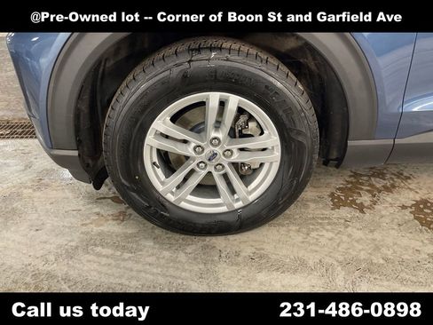 Used 2020 Ford Explorer XLT w/ Class III Trailer Tow Package AWD/4WD image 11