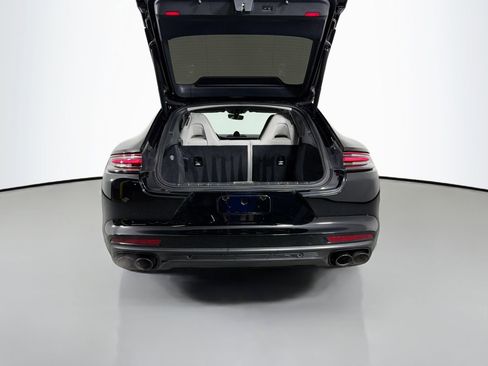 Used 2019 Porsche Panamera 4 image 36