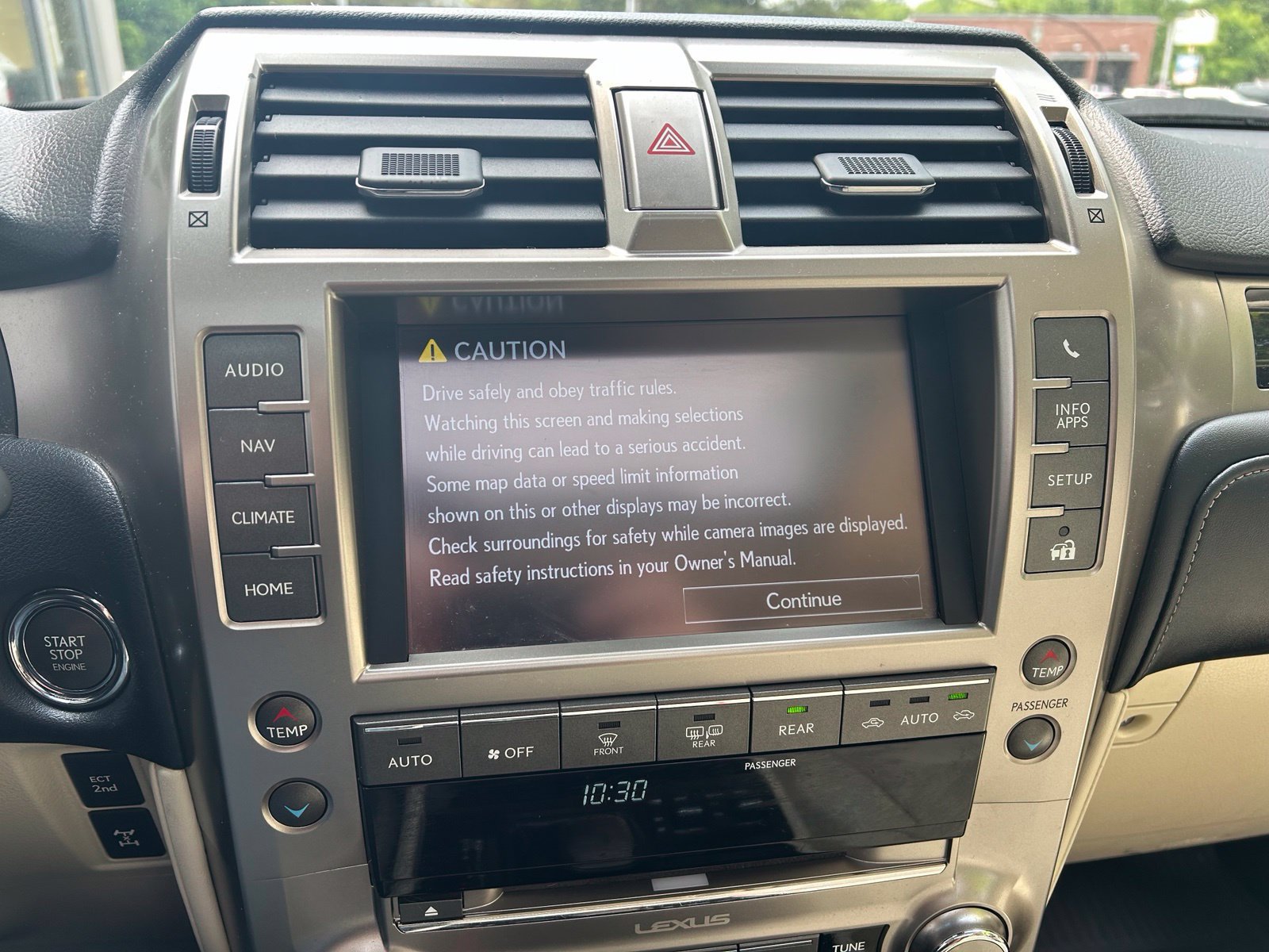 Used 2021 Lexus GX 460 Premium w/ Premium Package AWD/4WD image 18