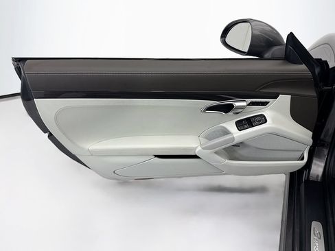 Used 2013 Porsche Boxster S RWD image 28