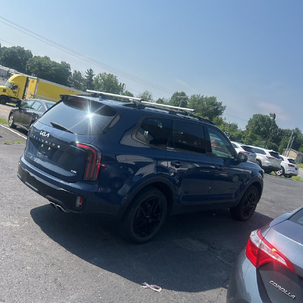 Used 2024 Kia Telluride EX X-Line AWD/4WD image 10