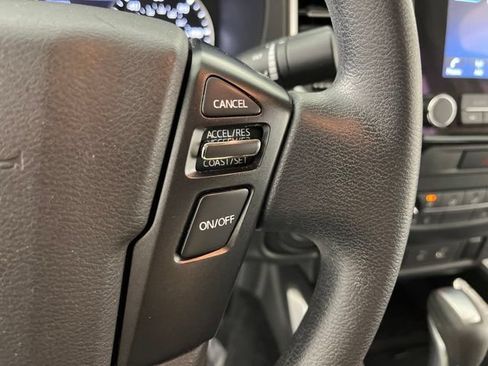 Used 2022 Nissan Frontier SV RWD image 23