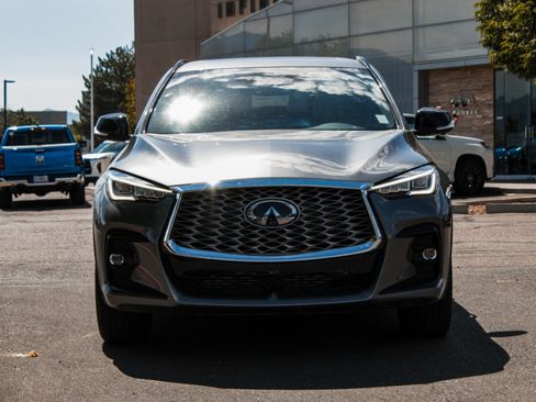 Used 2023 INFINITI QX55 Essential w/ Cargo Package AWD/4WD image 2