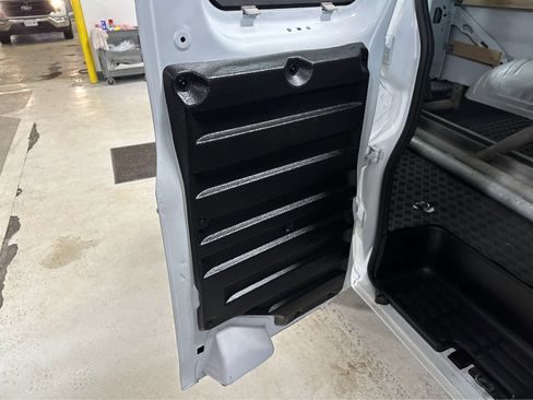 Used 2024 GMC Savana 2500 w/ Driver Convenience Package image 36