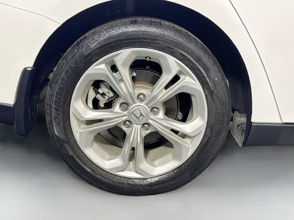 Used 2023 Honda Accord LX image 32