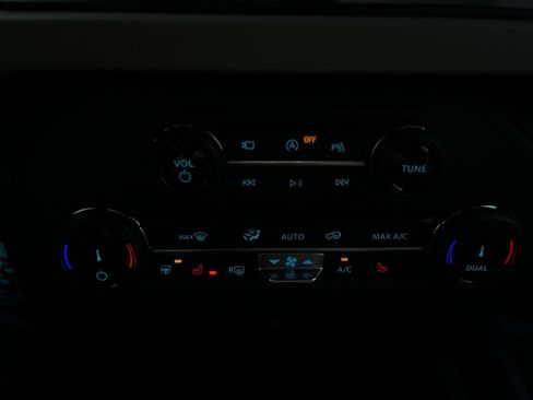 Used 2022 Ford Bronco Wildtrak image 19