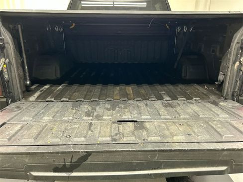 Used 2023 GMC Sierra 1500 AT4 image 21