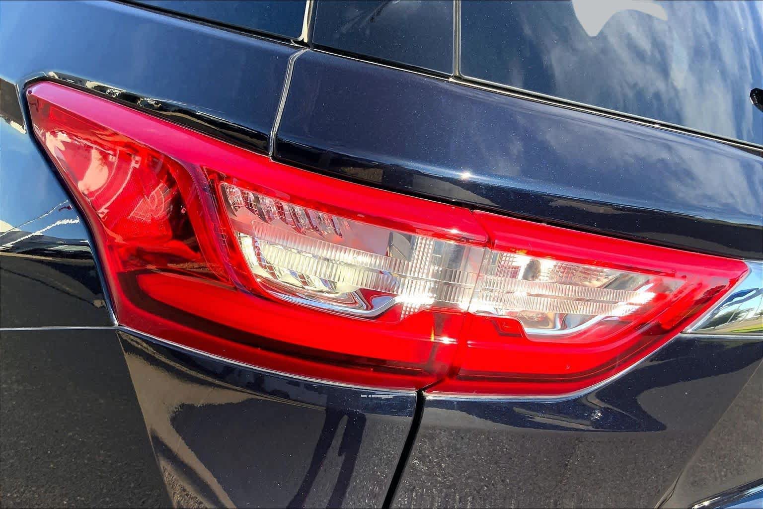 Used 2020 Chevrolet Traverse LT w/ LT Premium Package FWD image 29