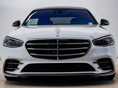 Used 2024 Mercedes-Benz S 580 4MATIC Sedan image 6