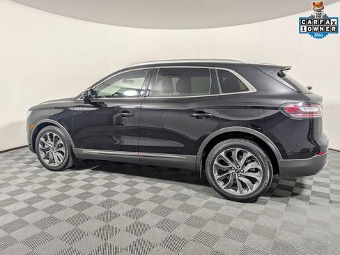 Used 2023 Lincoln Nautilus Reserve AWD/4WD image 5