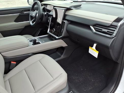 New 2026 GMC Acadia Elevation w/ Black Edition image 27