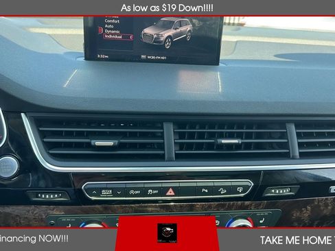 Used 2017 Audi Q7 3.0T Premium AWD/4WD image 18