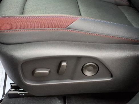 New 2026 Chevrolet Equinox RS w/ Convenience Package III image 12